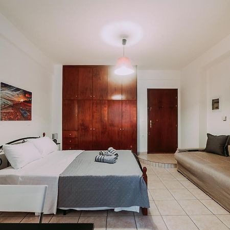 Apartamento House In The Center Kalamata Exterior foto